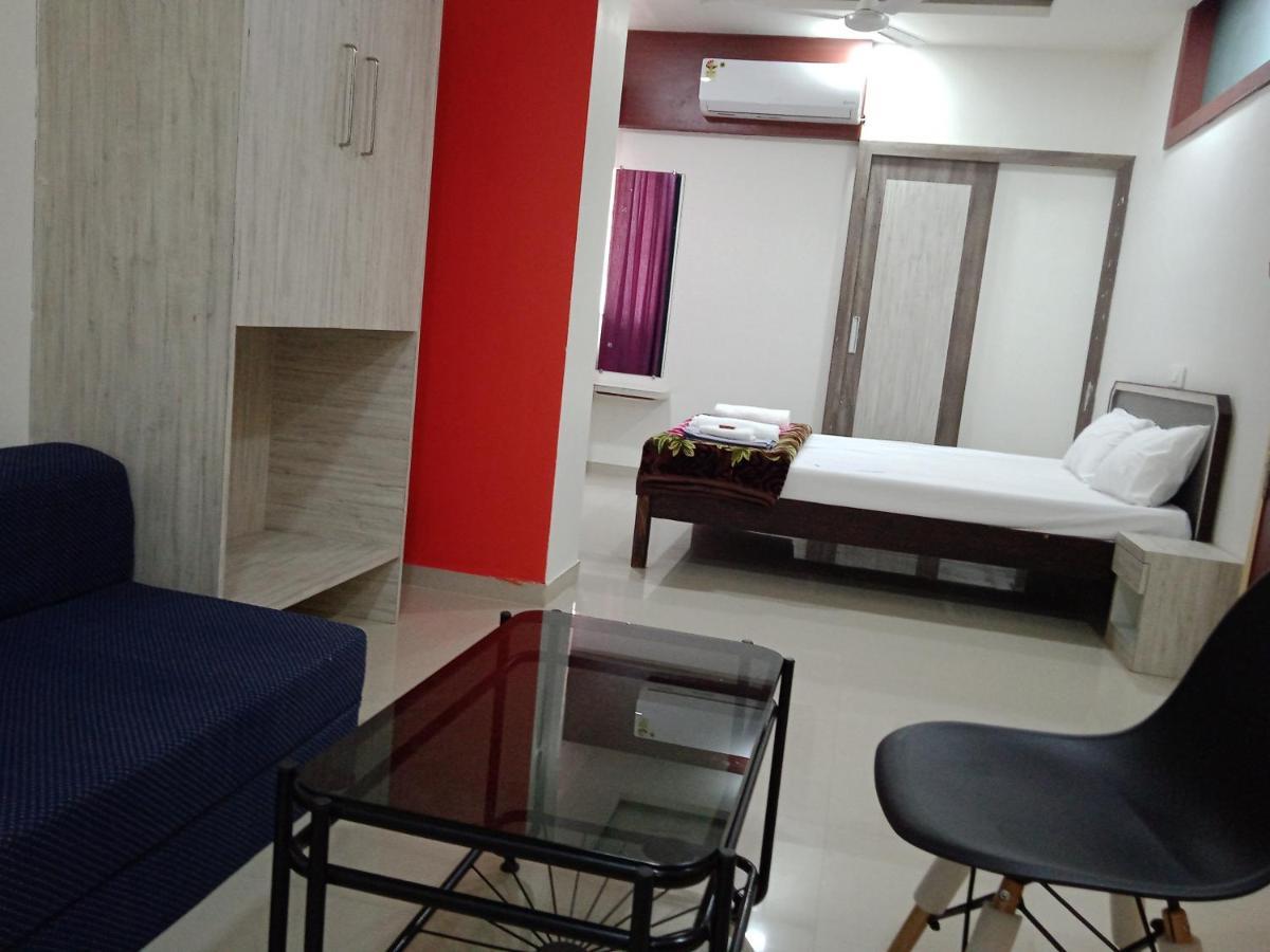 Stay Nc Homestay Nashik Zewnętrze zdjęcie